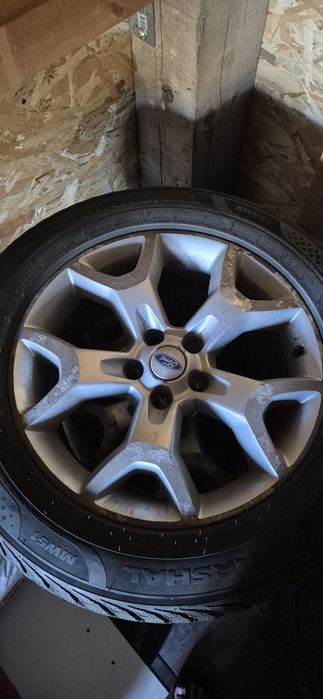 Гуми с джанти за форд куга 17 5x108