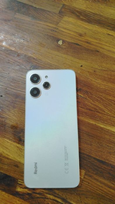 Iphone XR 80% batareya
