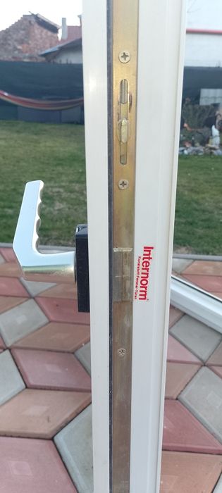 Vând două geamuri termopan