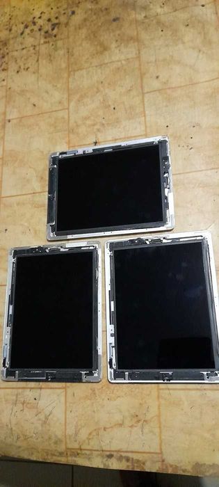 Apple IPAD-2 ( A1396 )  touchscreen(geam tactil) spart