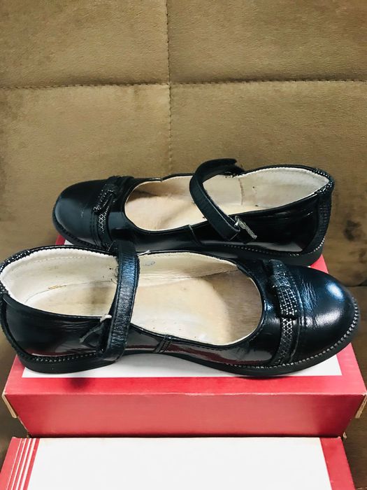 Детская обувь в школу