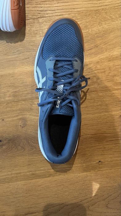 ASICS спортни обувки №46 чисто нови