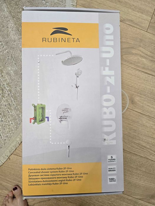 Сместитель скрытого монтожа в душ или для ванны