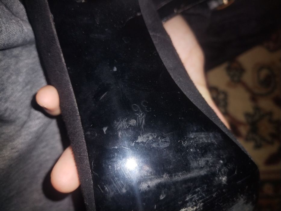 Туфли с каблуком