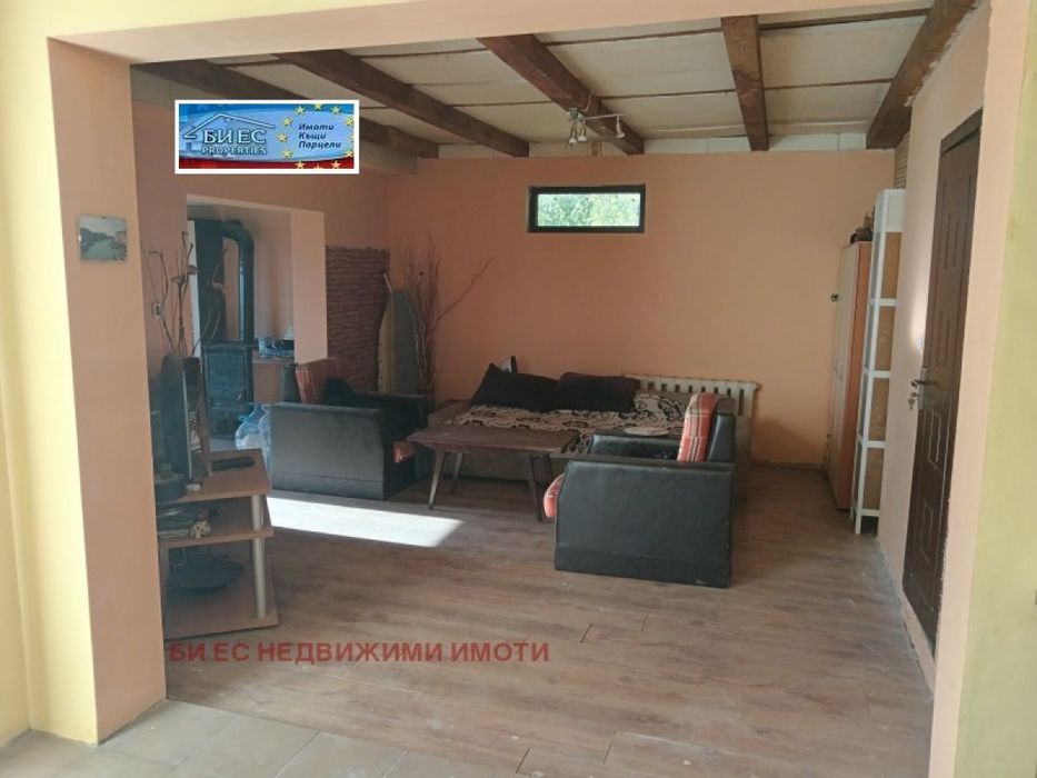 Къща в с. Видрица 120m²