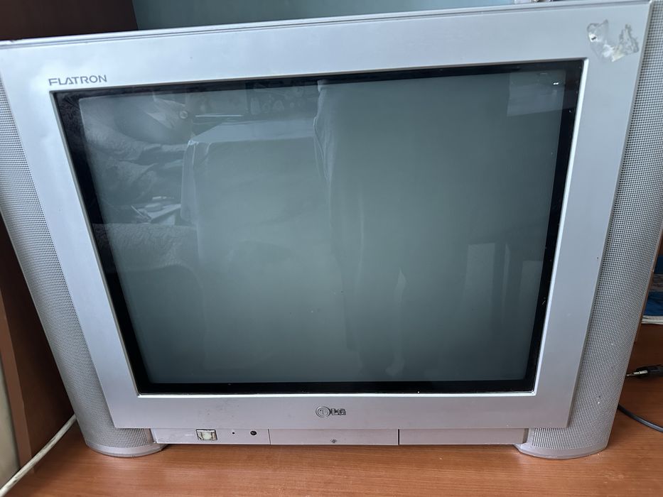 Телевизор LG Flatron