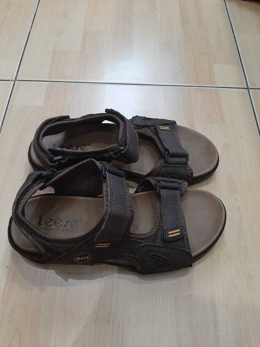 подростковые сандалии