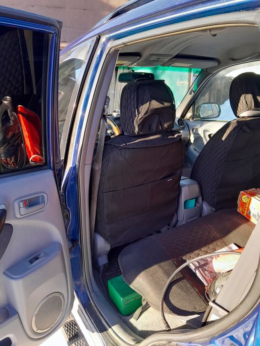 Тойота раф4 2002г