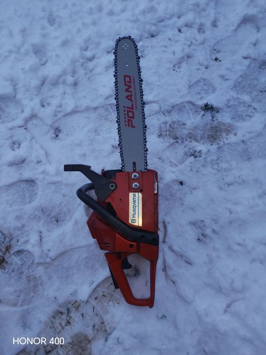 Husqvarna 136 perfect funcționala