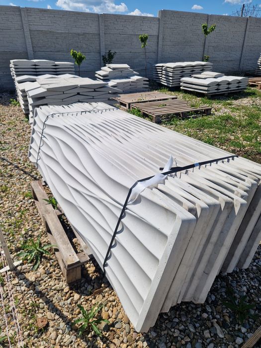 Placi de gard / garduri din beton / capace de gard