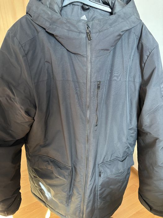 зимняя мужская куртка adidas