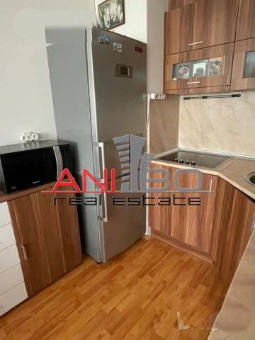 Продава се Двустаен апартамент в к.к. Св.Св. Константин и Елена - 58 кв.м за 2500 €/кв.м - Снимка #6