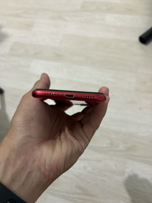 iPhone 11 продам