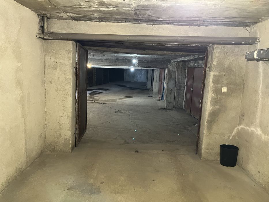 Дава се под наем Гараж / Паркомясто в София, Люлин 8 - 20 кв.м за 129.54 € - Снимка #2