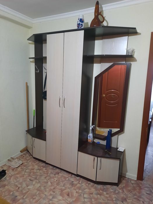 Сдам 3 ком кв на 15 микр 2 эт.