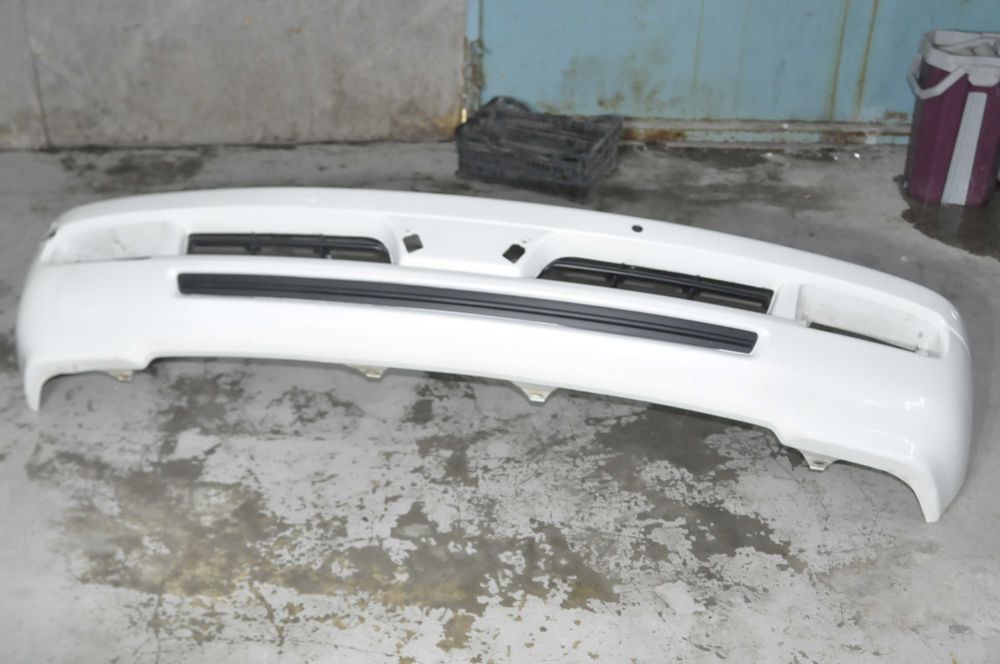 Бампер перед Лексус LX 470 Lexus LX470 оригинал