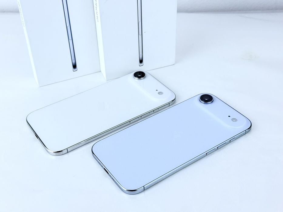 НОВ! Apple iPhone 17 Air 256GB Blue / White Гаранция!