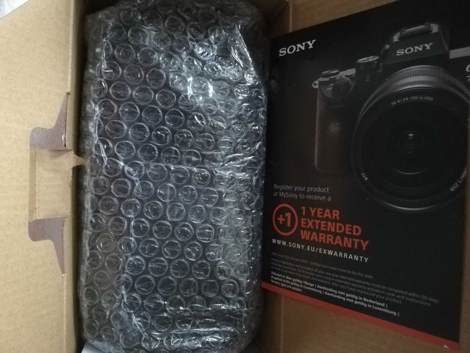 Obiectiv Sony FE 70-300mm F4.5-5.6 G OSS E-mount SEL70300G Nou