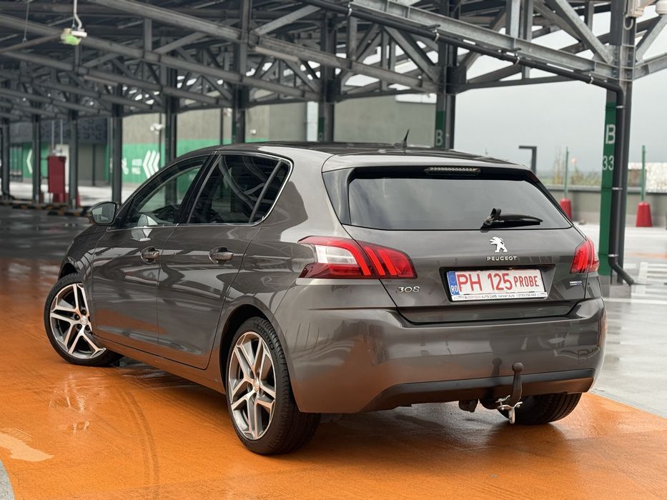 PEUGEOT 308 1.6HDI 120CP/PANO/CLIMA/Navi/GARANTIE/Rate cu buletinul