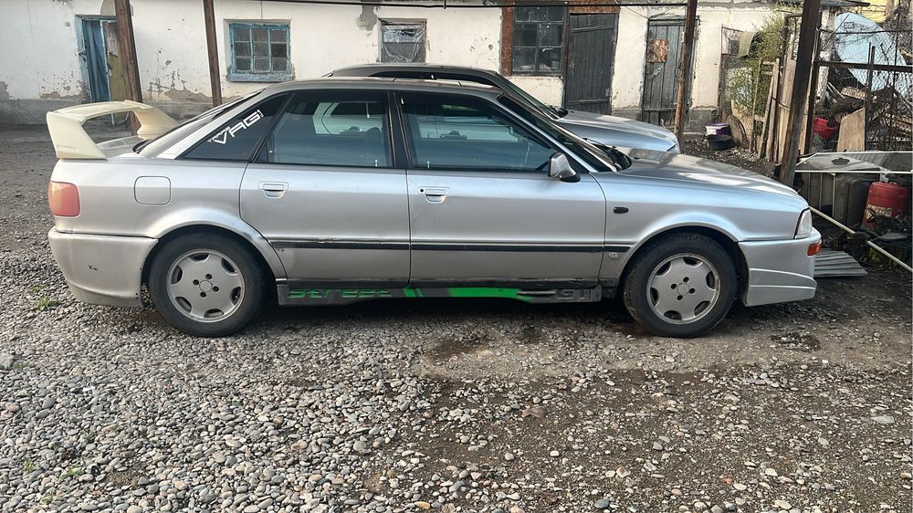 Продам ауди 80 b4