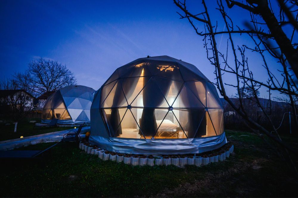 Cazare Paste/ Cabana de inchiriat / Cazare SunGarden Glamping Domes