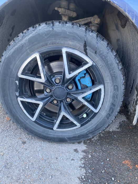 Диски р15 5х112.           .