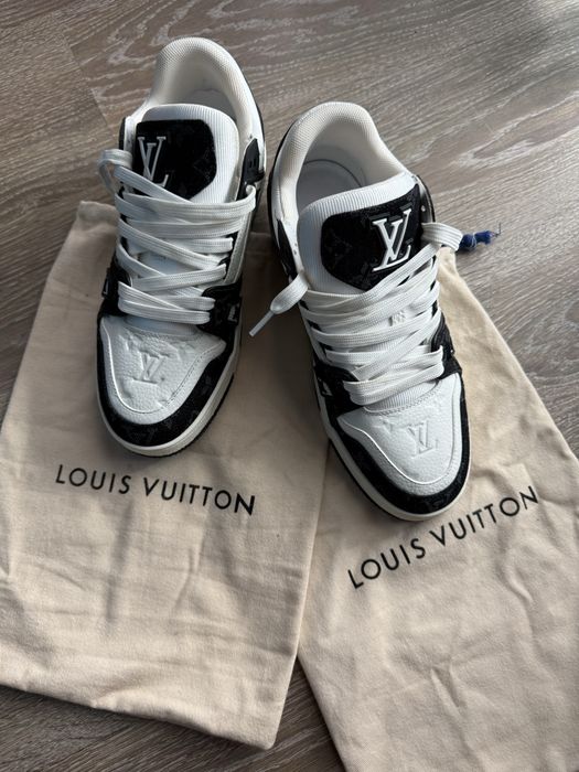 Adidasi Louis Vuitton mas 41
