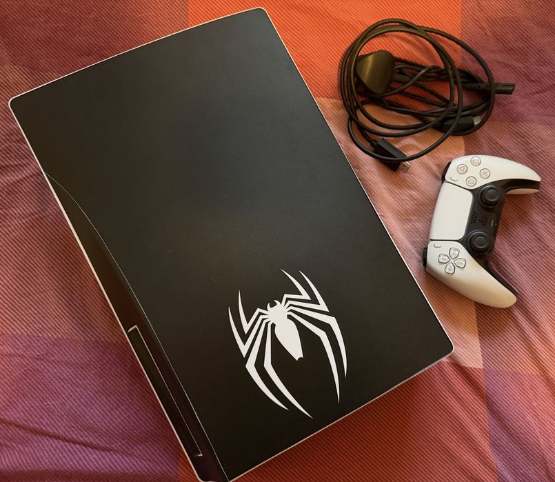Playstation 5 , disc, 825GB perfect functional Brasov • OLX.ro