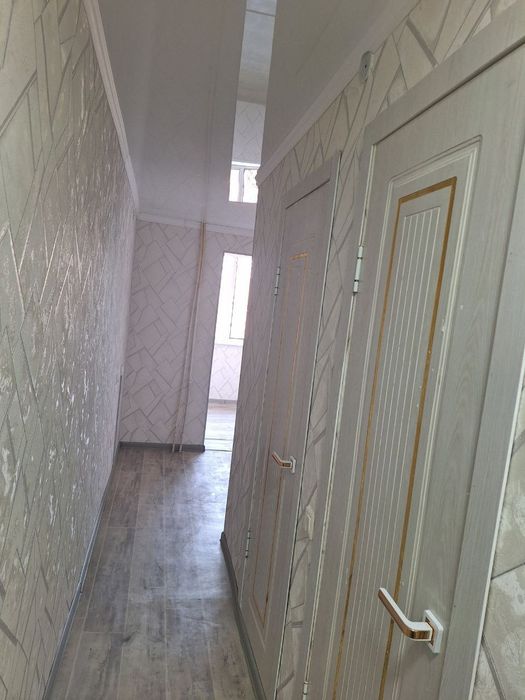 Продаётся 2  комнатная