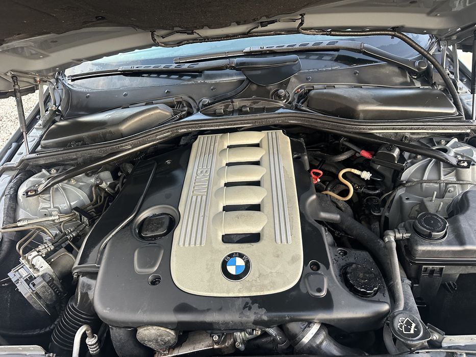 Bmw 530D/2005/6+1Vit/Navi/Piele/Clima-2490€