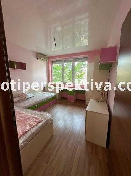 Продава се Тристаен апартамент в Пловдив, Център - 110 кв.м за 2455 €/кв.м - Снимка #4