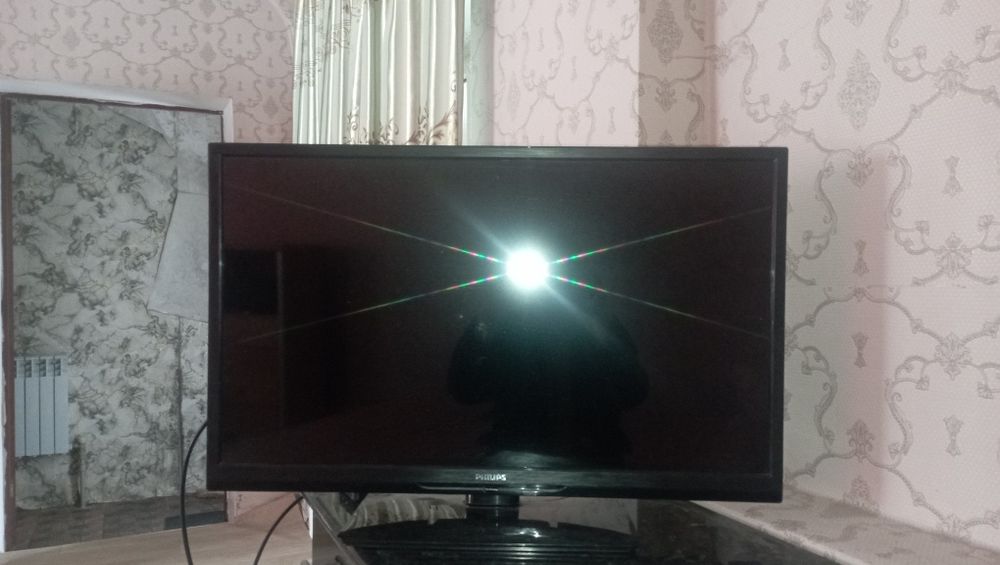 PHILIPS телефизор