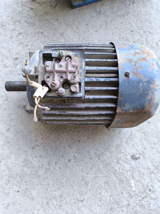 Електроматор сотилади