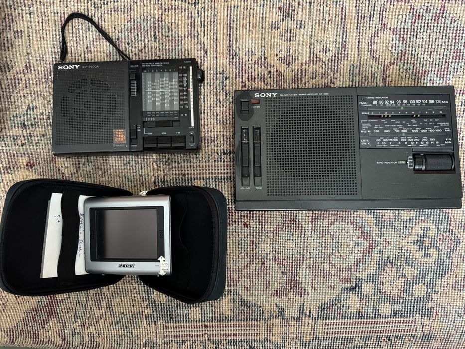 Colectie radio, radio-casetofon cu cd, diverse electronice vechi