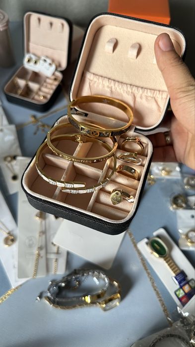 Украшения со скидкой