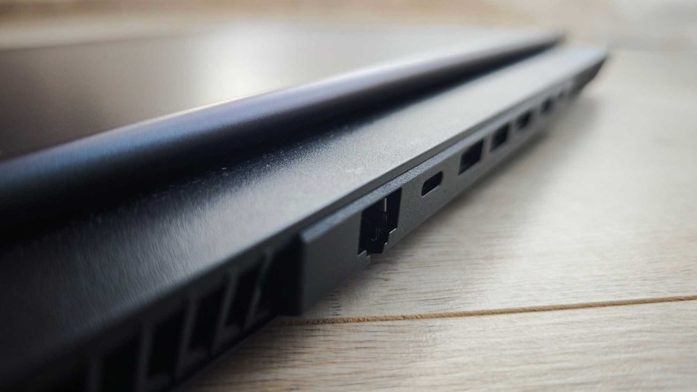 Геймърски лаптоп Lenovo Legion 5