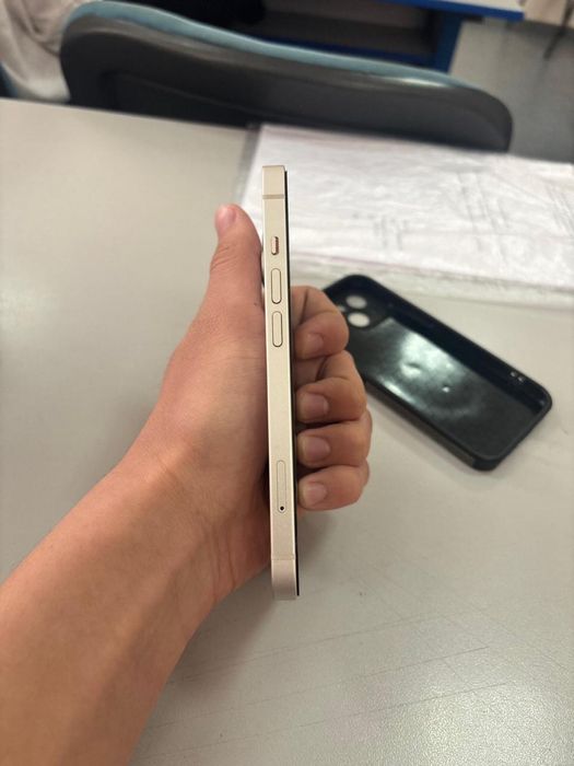 Продам Айфон 14 128гб 89%акб