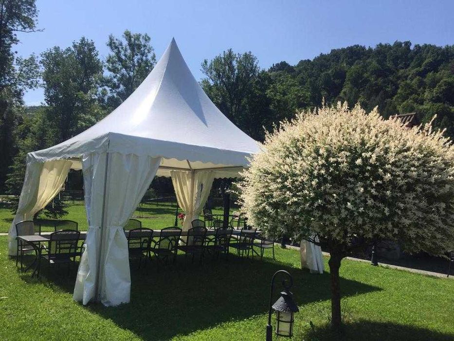 Inchiriez cort, pagoda, scaune, mese evenimente