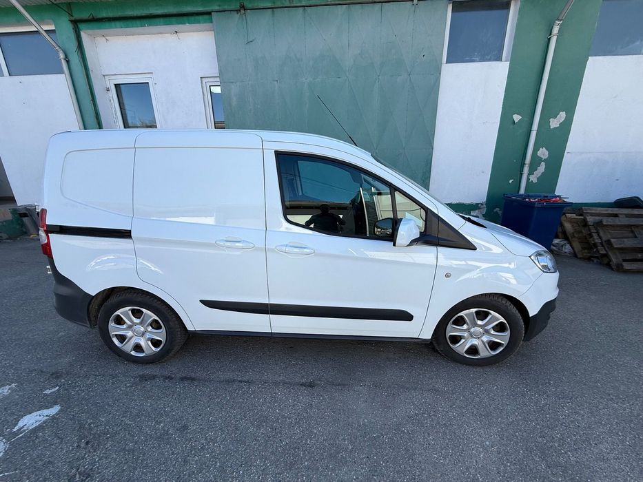 FORD Courier 2017 — imagine 3