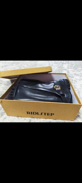 Продам ботфорты черные