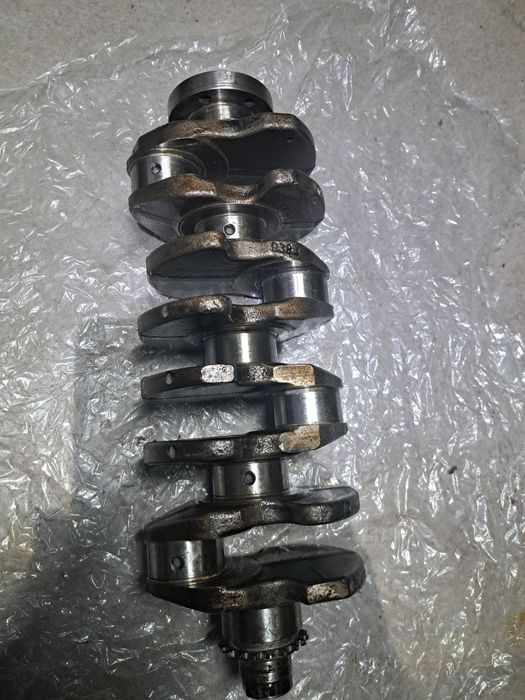 Коленвал Пассат б5+ Дизель 1.9 038J