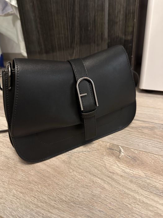 Чанта Furla Flow размер М