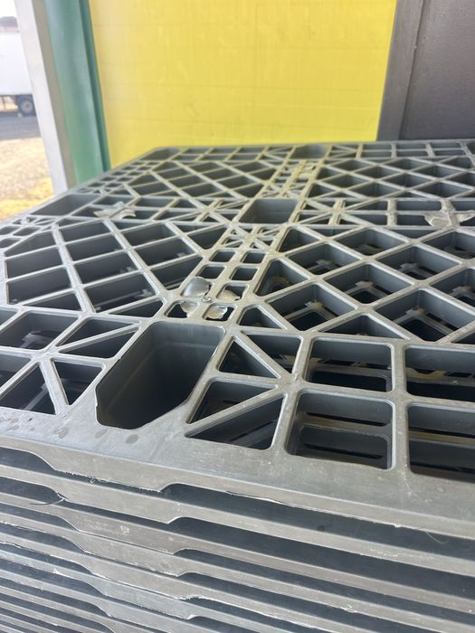 Поддон пластмасса