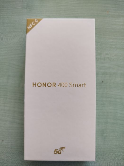 Чисто нов Honor 400 smart