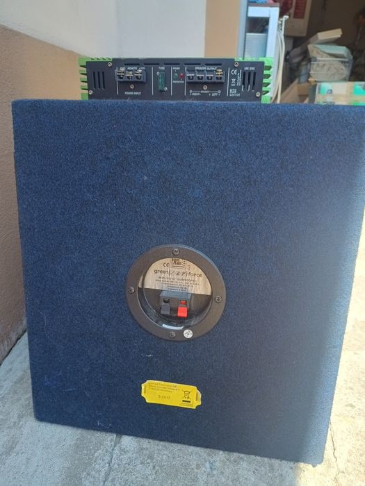 Statie auto cu subwoofer