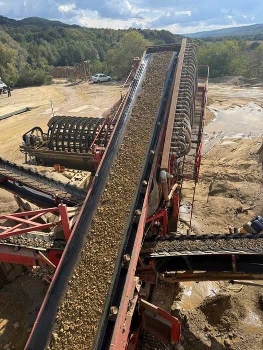 Vand statie de sortare mobila cu spalare Terex