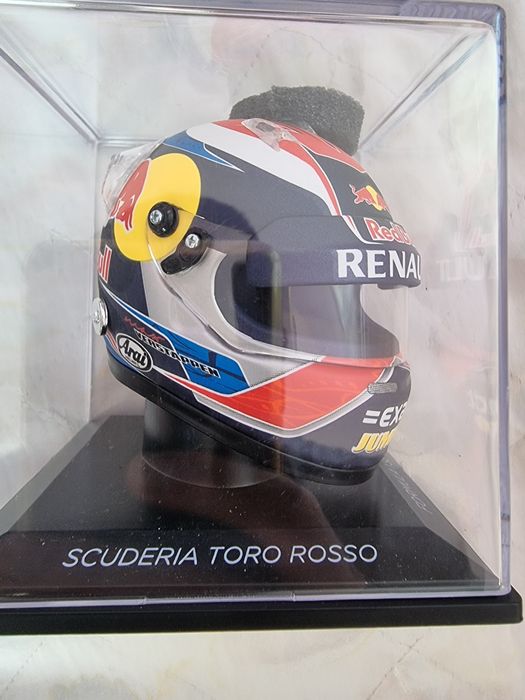 Max Verstappen season helmet 2015 1st f1 helmet 1:4