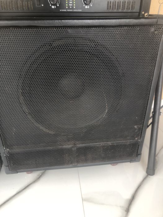 Vând Doi bași pasivi 600w