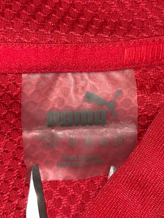 Суичъри на Puma,H&M,Bershka и тиниска на Nike
ОРИГИНАЛНИ ‼️