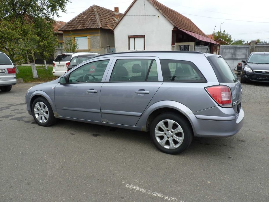 Opel Astra H  1.6 Clima